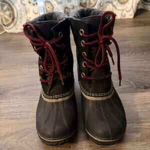 Brand Sorel size 8 waterproof boots